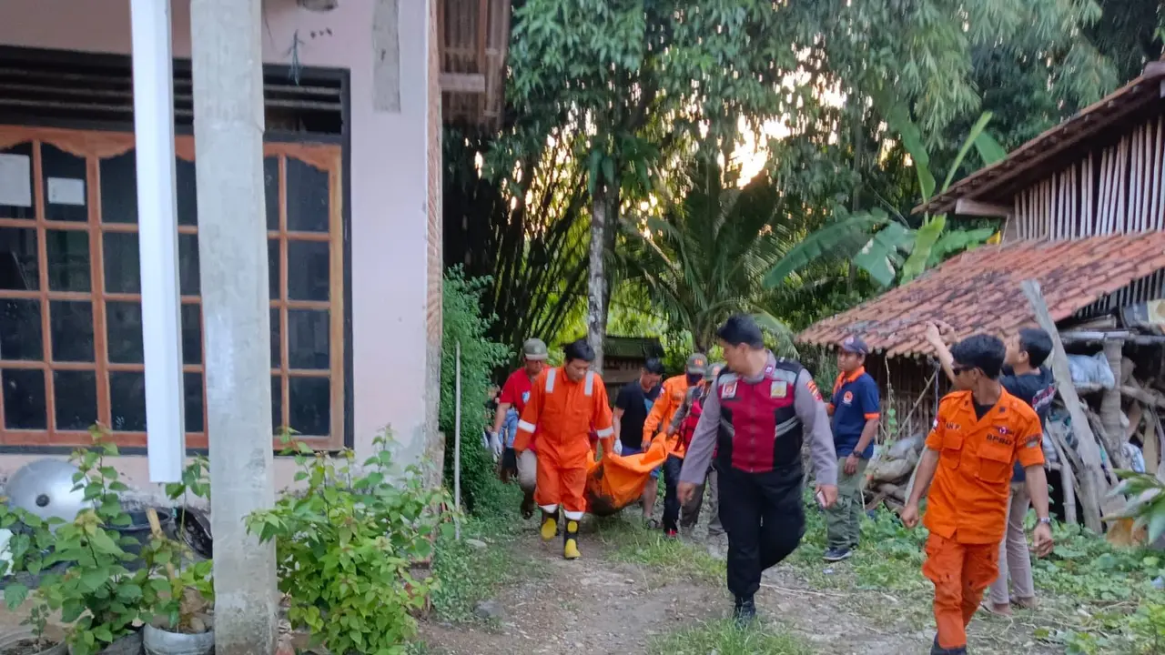 Pelajar SMP di Kebumen meninggalkan secarik surat untuk neneknya sebelum ditemukan meninggal di Kebumen. (Foto: Liputan6.com/Polres Kebumen)