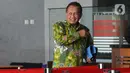 Sekretaris Mahkamah Agung (MA) Achmad Setyo Pudjoharsoyo seusai menjalani pemeriksaan di Gedung KPK, Jakarta, Rabu (18/12/2019). Achmad Setyo Pudjoharsoyo dimintai keterangan sebagai saksi tersangka Direktur PT Multicon Indrajaya Terminal (MIT) Hiendra Soenjoto (HS). (merdeka.com/Dwi Narwoko)