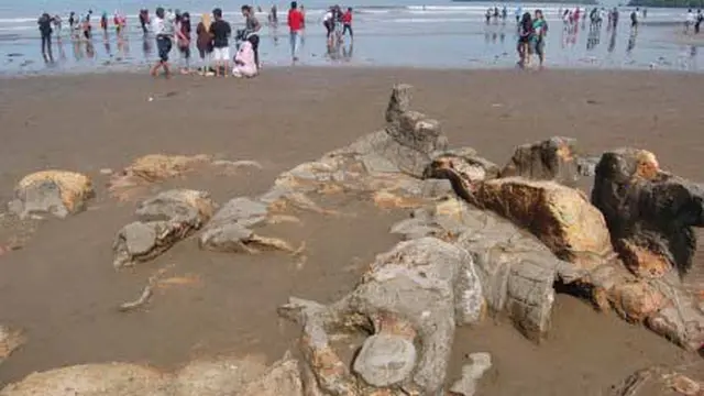 Pantai Air Manis