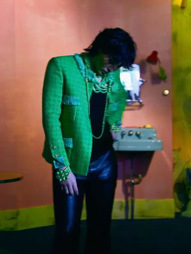 G-Dragon siap mengguncang dunia dengan album dan tur. (credit:instagram.com/xxxibgdrgn)