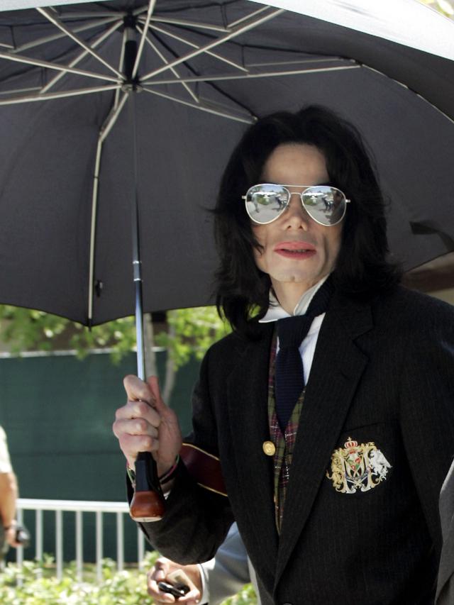 [Bintang] Michael Jackson