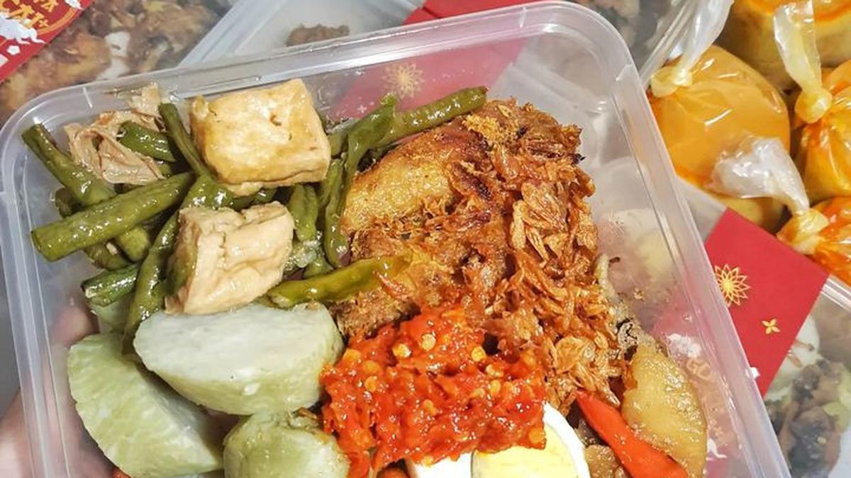Resep Lontong Cap Go Meh Ny. Liem Sederhana &amp; Mudah