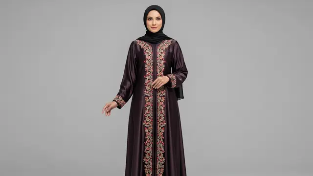 Gamis Silk Jatuh Bordir Full Depan