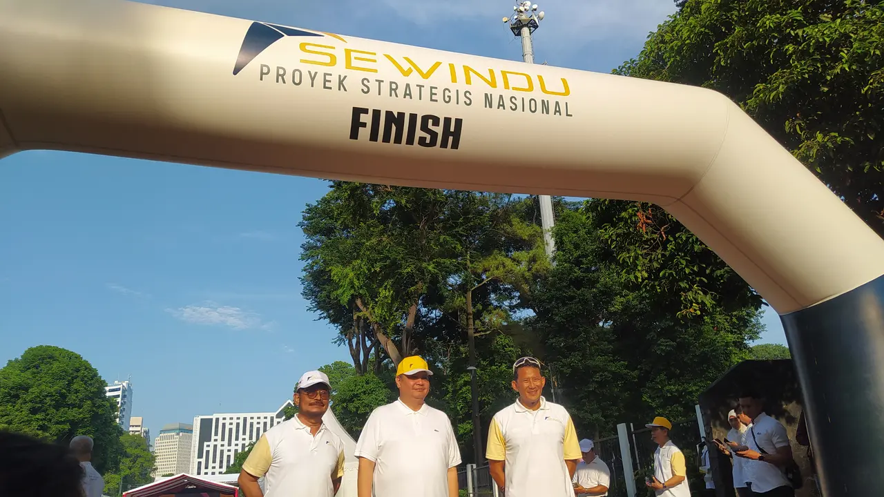Menteri Koordinator Bidang Perekonomian Airlangga Hartarto menghadiri peringatan sewindu pelaksanaan Proyek Strategis Nasional (PSN), di Gelora Bung Karno, Jakarta