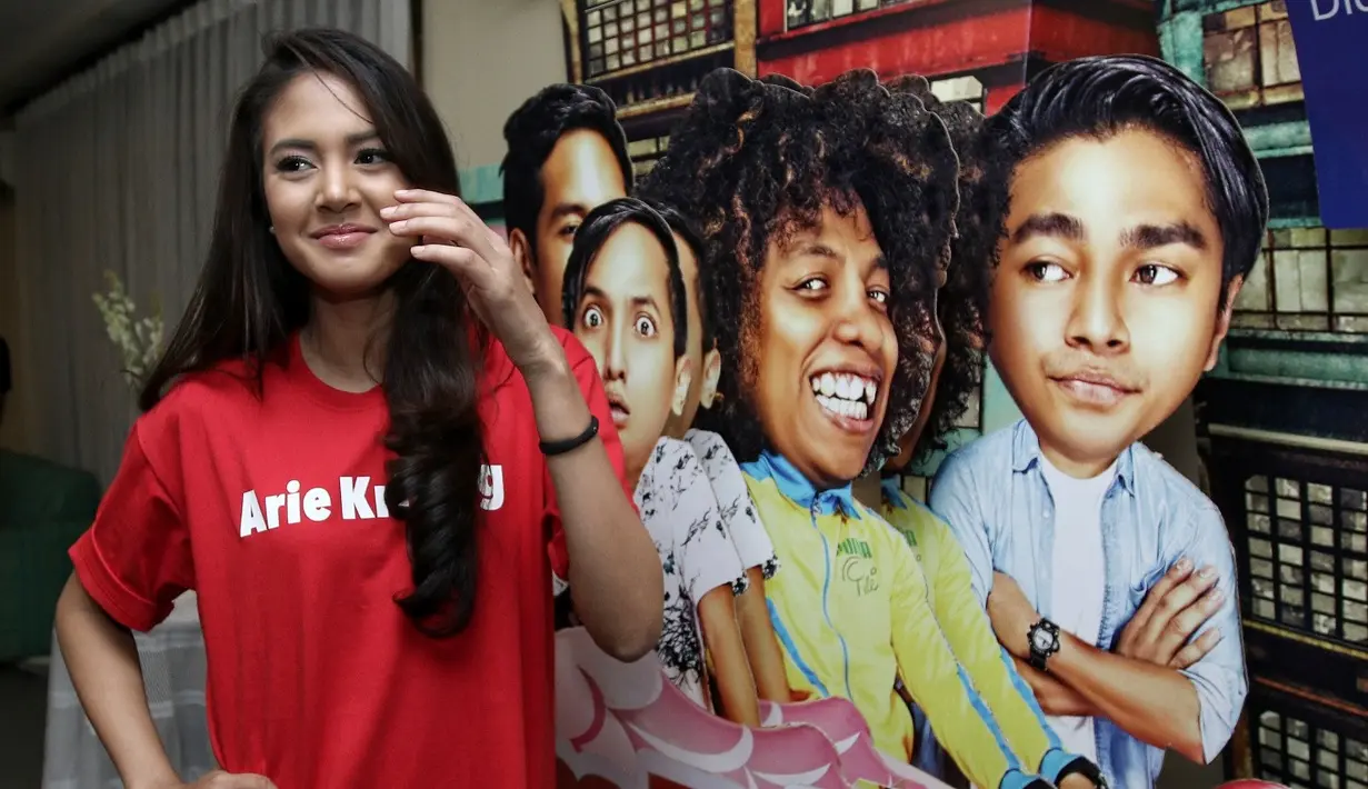Saat rasa kangen datang, ia hanya bisa mengungkapkan lewat unggahan foto bersamanya. Bukan curhat, melainkan mengingat kembali tingkah lucu anak mendiang penyanyi kondang, Diana Nasution itu. (Adrian Putra/Bintang.com)