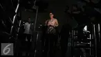 Sekretaris Daerah Banten Ranta Suharta usai menjalani pemeriksaan di KPK, Jakarta, Selasa (19/1). Ranta Suharta diperiksa terkait dugaan suap pemulusan penyertaan modal PT Banten Global Development (BGD). (Liputan6.com/Helmi Afandi)