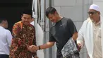 Pelatih timnas Indonesia U-22, Indra Sjafri usai lakukan salat Jumat di Mesjid Al Serkal, Phnom Penh, Kamboja, Jumat (22/2). Beberapa skuat Timnas Indonesia U-22 melakukan ibadah Salat jelang laga ketiga Piala AFF U-22 2019. (Bola.com/Zulfirdaus Harahap)