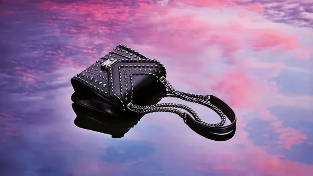 Michael Kors Ikut Rayakan Kisah Cinta Gembala Sapi dengan Gadis Penenun