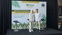 Pelari tunanetra Amelia Nilam Tiara sukses finis di Arutmin Borneo Run 2023