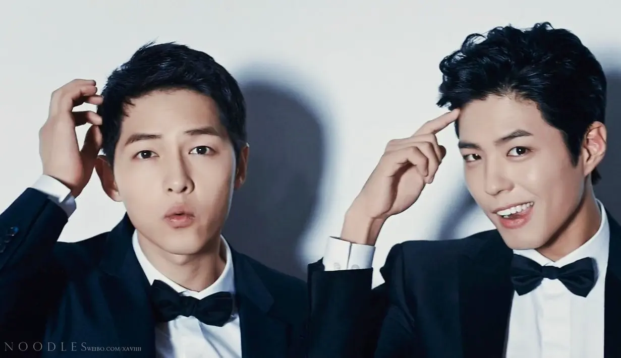 Gara-gara foto iklan di sebuah produk pizza, Song Joong Ki dan Park Bo Gum dikira adalah pasangan gay. (Foto: koreaboo.com)