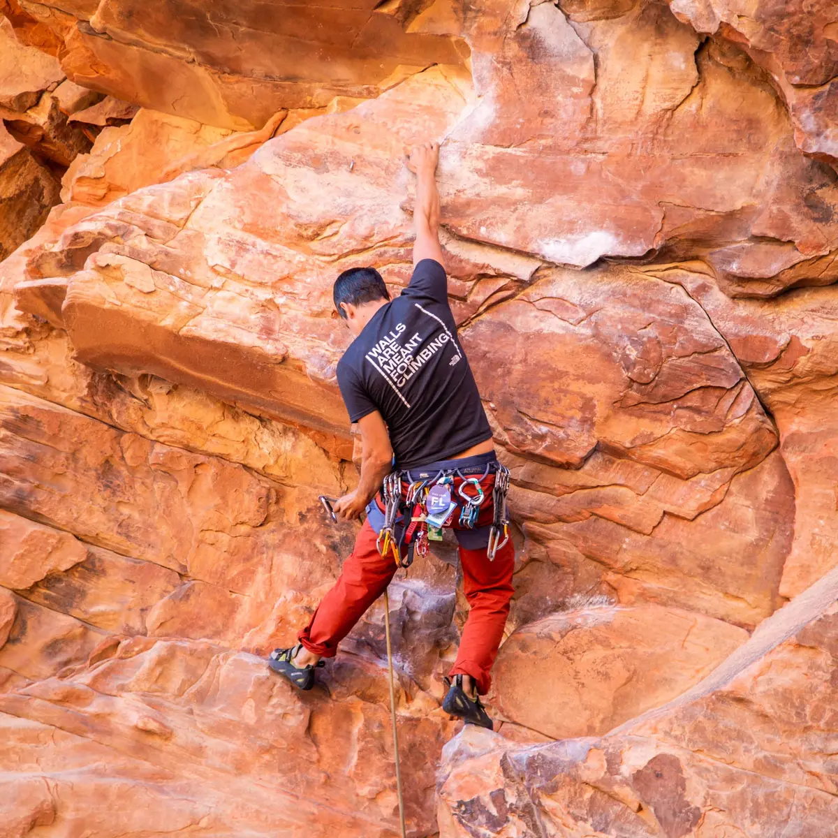 Menaklukkan Tebing Curam Dalam Arti Mimpi