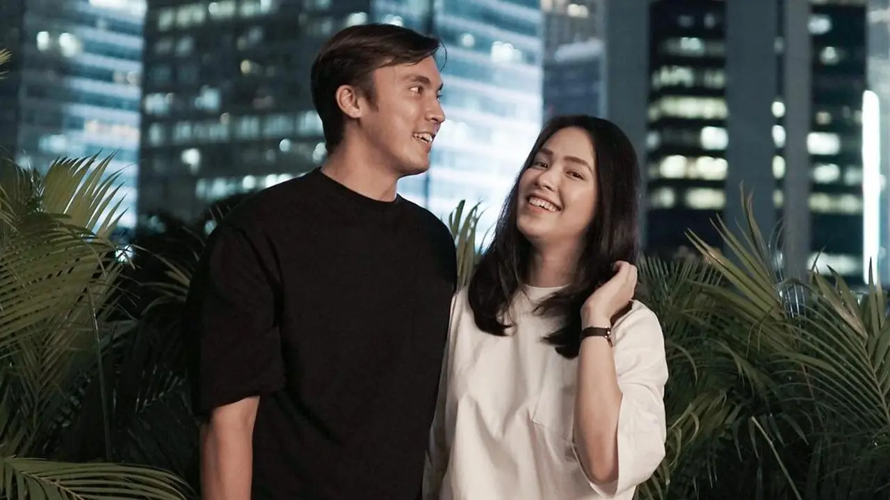 Rendy Kjaernett dan Lady Nayoan