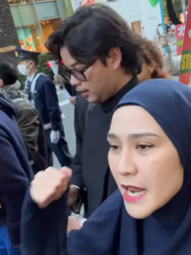 Zaskia Adya Mecca ikut aksi bela Palestina (Instagram/zaskiaadyamecca)