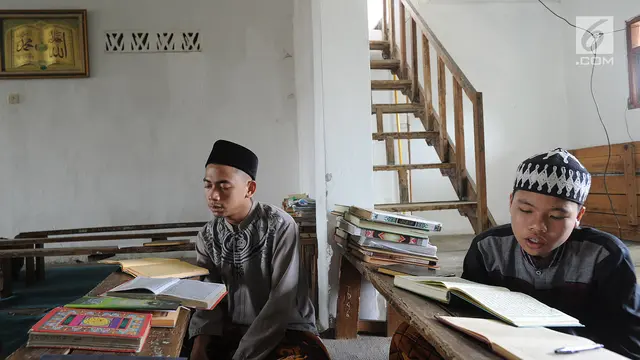 Keunikan Pondok Pesantren Almizan dengan Al-Quran Mininya
