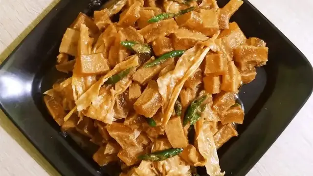 Resep tumis kikil kembang tahu. (dok. Cookpad @Raishamom123)
