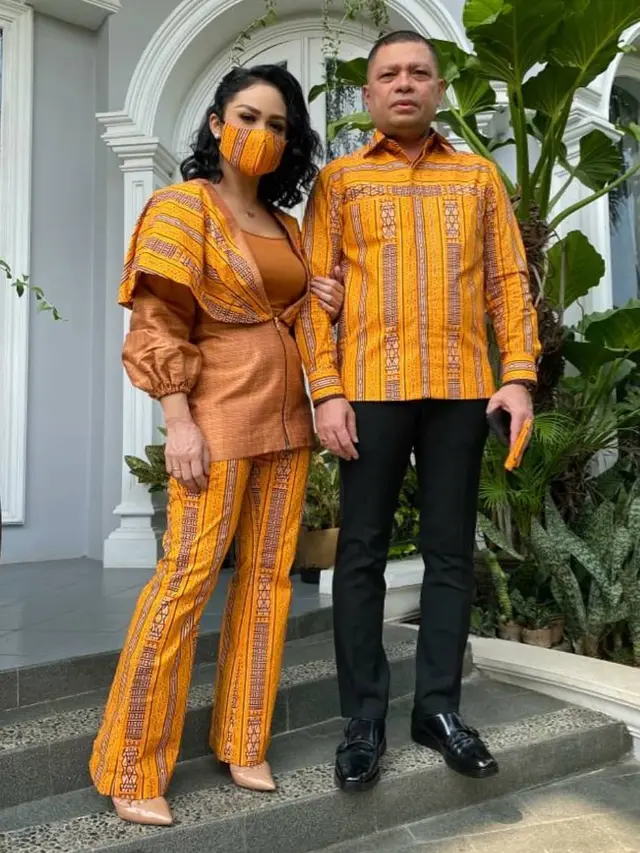Krisdayanti dan Raul Lemos