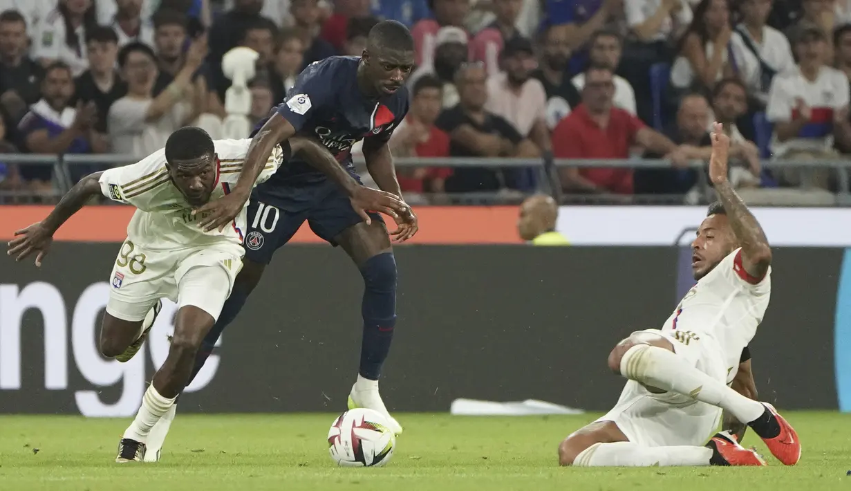 Gol dari Lyon dicetak Corentin Tolisso. (AP Photo/Laurent Cipriani)