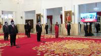 Presiden Jokowi melantik 6 menteri dan 5 wakil menteri di Istana. (Youtube Sekretaris Presiden)