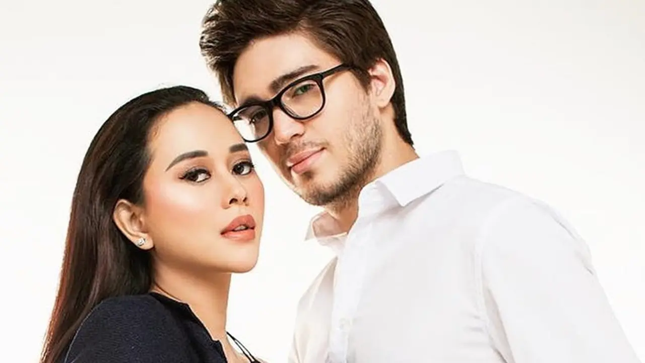 Aura Kasih dan Eryck Amaral.