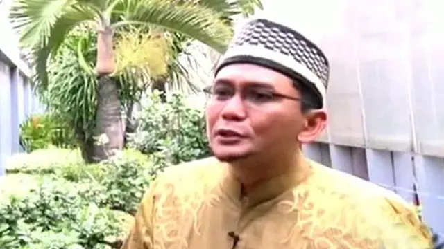 Ustad Menjawab: Bagaimana Hukumnya Menyebarkan Kampanye Hitam?