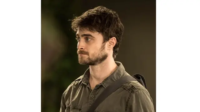 Daniel Radcliffe 'Harry Potter' Dikabarkan Positif Corona, Ini 6 Potret Terbarunya