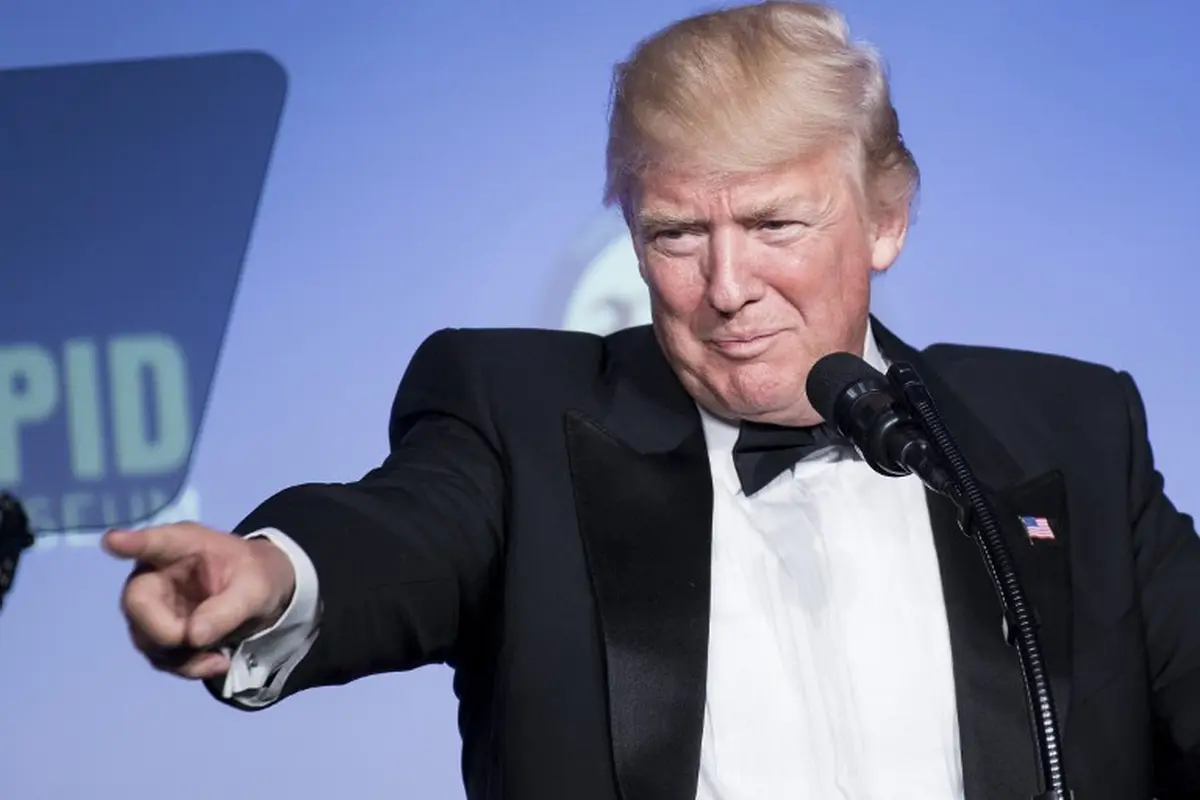 Setengah Juta Warga Buat Petisi Hapus Hak Trump Luncurkan Nuklir