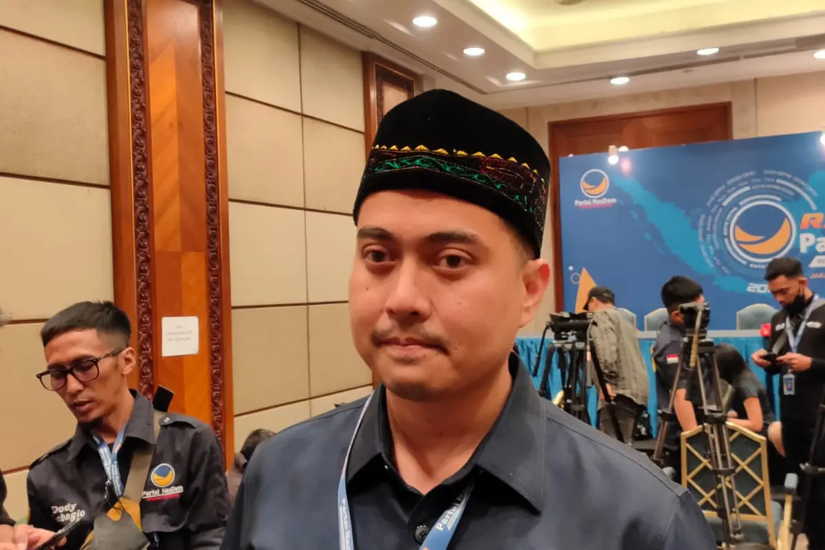 Sekretaris Wilayah DPW Partai NasDem DKI Jakarta Wibi Andrino mengaku pihaknya tak paksa Anies gabung Nasdem walau dominasi suara sebagai capres.