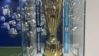 Trofi Piala AFF 2026. (Bola.com/Istimewa).