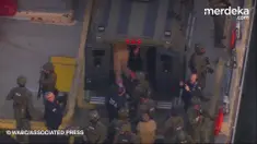 Mantan Presiden Venezuela Nicolas Maduro dan sang istri, Cilia Flores, menjalani sidang di Pengadilan New York, Senin (5/1)