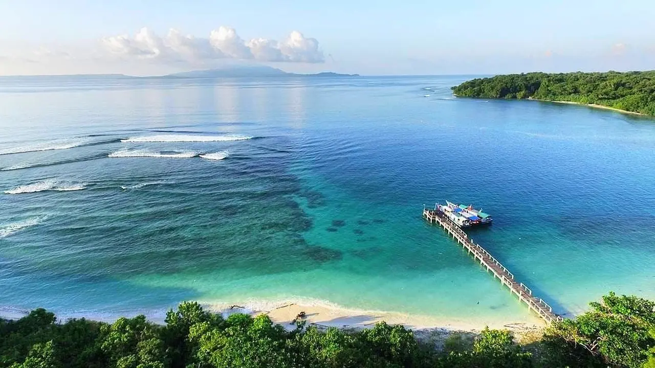 Keindahan Pantai Pulau Panaitan, Sumur, Ujung Kulon, Kabupaten Pandeglang, Banten. (Minggu, 19/09/2021). (Dokumentasi Pokdarwis Pandeglang).