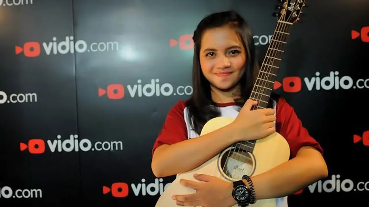 Alif Ekacahya guncang panggung inBox (Liputan6.com/Faisal R Syam)