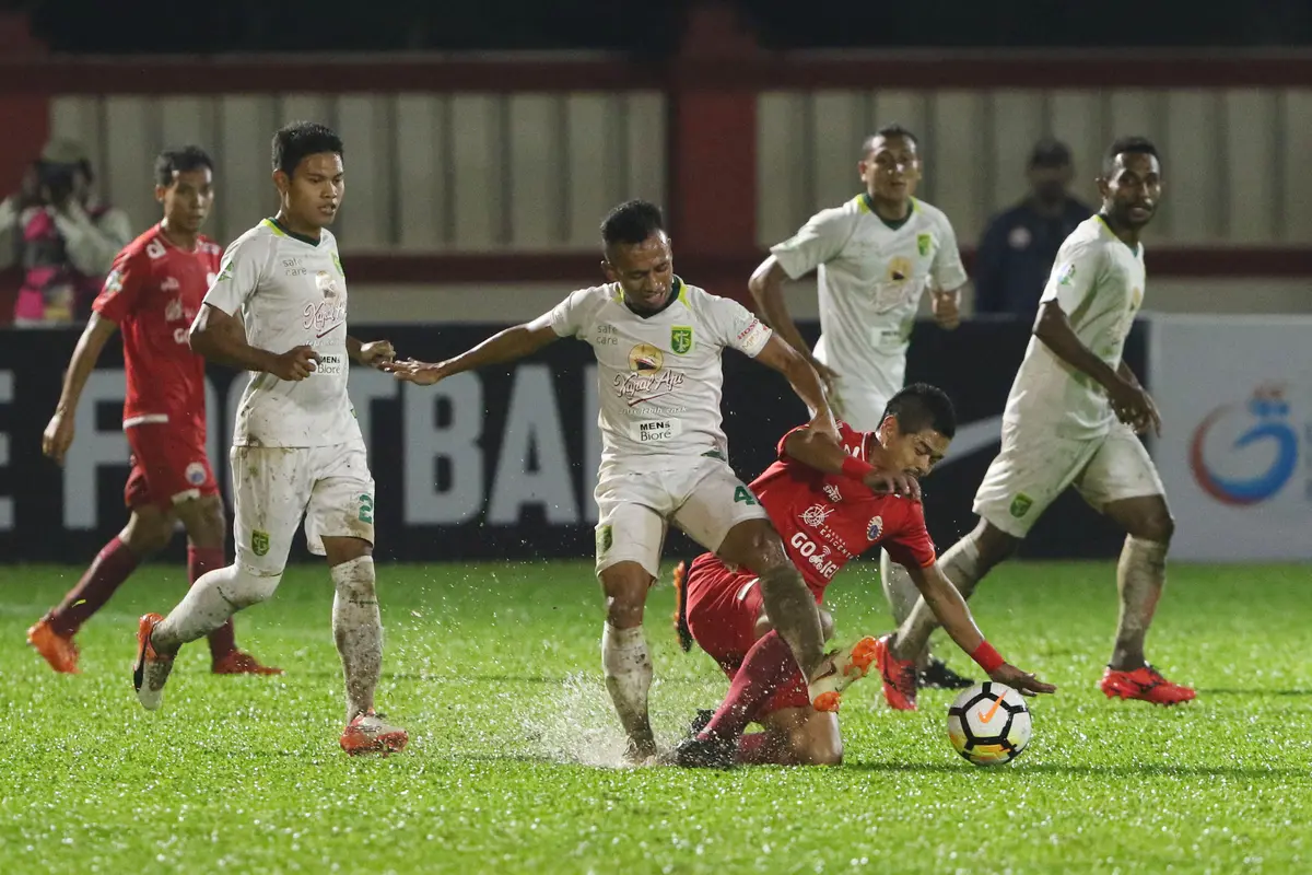 Persija Ditahan Imbang Persebaya