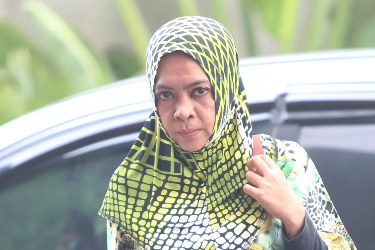 Wa Ode Nurhayati