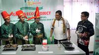 SMAN 21 Makassar yang merupakan salah satu dari 25 finalis Toyota Eco Youth (TEY) ke-13 berhasil meracik buah Simpalak menjadi biofuel. (ist)
