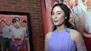 Pemeran Tatjana Saphira membintangi film terbarunya berjudul Sweet 20. Dalam film ini, ia berperan sebagai seorang nenek yang berubah menjadi muda lantaran melakukan foto di studio misterius. (Deki Prayoga/Bintang.com)