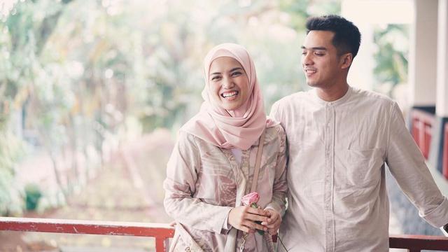 [Bintang] Herfiza dan Ricky  Harun