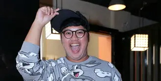 Setelah sukses memerankan salah satu tokoh di sinetron "Ganteng-Ganteng Serigala", nama Ricky Cuaca kini telah semakin dikenal. (Galih W. Satria/Bintang.com)