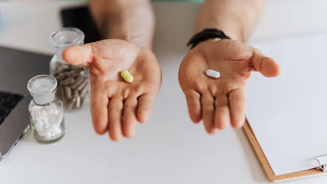 Aturan Pakai Obat Cefixime