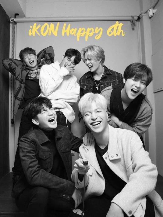 Para member masih bisa berinteraksi dengan penggemarnya lewat platform mereka termasuk Weverse. YG menambahkan, "Kami akan menantikan dan mendukung kegiatan mereka di berbagai bidang di masa depan. Kami juga berterima kasih kepada iKONIC karena telah bersama dalam perjalanan iKON. Kami meminta minat dan dorongan kalian yang berkelanjutan kepada para anggota yang akan memulai yang baru." (Liputan6.com/IG/@sssong_yh)