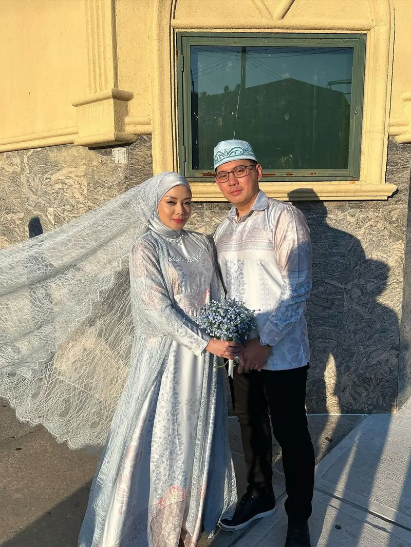 Lepas Status Janda, Ini 8 Momen Pernikahan Terry Putri dan Derly Darmawan di New York