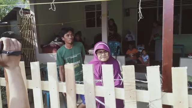 Blokade Rumah Nenek Mun