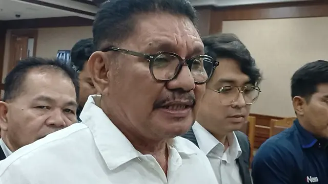 Pengacara Lodewyk Pusung