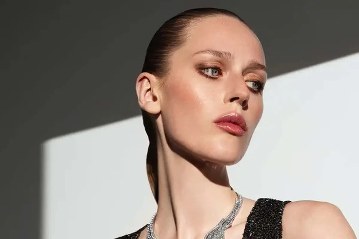 CHANEL Hadirkan Definisi Baru Glamour Lewat Koleksi Perhiasan Reach for the Stars