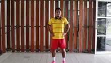 Andik Vermansah dengan kostum latihan Selangor FA. (Bola.com/Nicklas Hanoatubun)