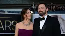 Ben Affleck dan Jennifer kembali mengajak ketiga buah hatinya Violet, Seraphina dan Samuel untuk berlibur bersama. (AFP/Bintang.com)