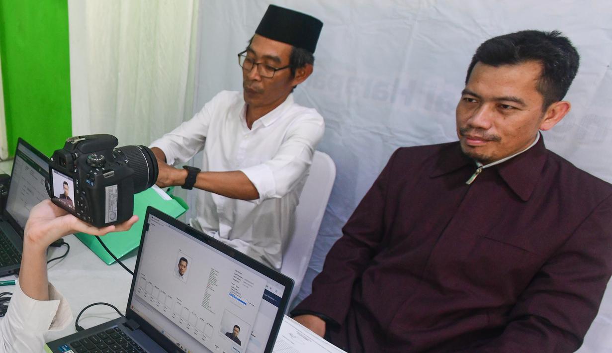 Sepanjang awal September 2025 lalu, tercatat empat kegiatan layanan Eazy Paspor berhasil diselenggarakan dengan total 393 permohonan paspor. (merdeka.com/Arie Basuki)