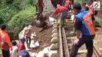 Setelah sempat mengalami longsor di lintasannya, kereta jurusan Bogor-Sukabumi akan bisa mulai beroperasi lagi besok.