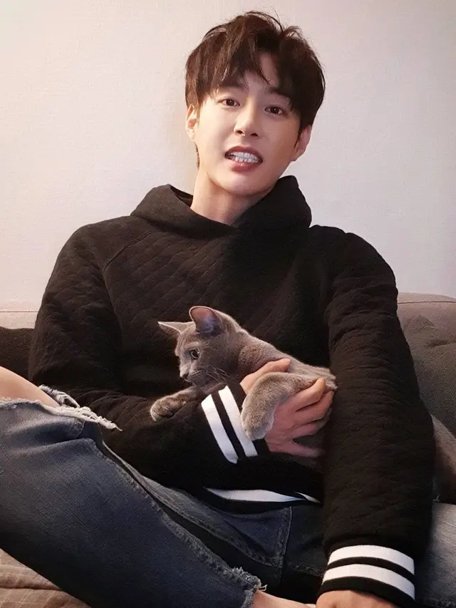 [Bintang] Sebelum Meninggal Dunia, Ini Postingan Terakhir Minwoo