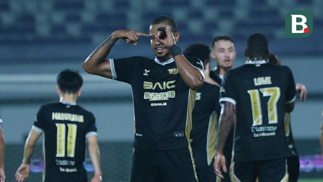 Foto: Alex Martins Borong 2 Gol, Dewa United Bungkam Borneo FC di BRI Super League