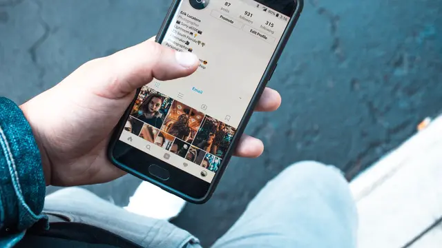 Ilustrasi media sosial